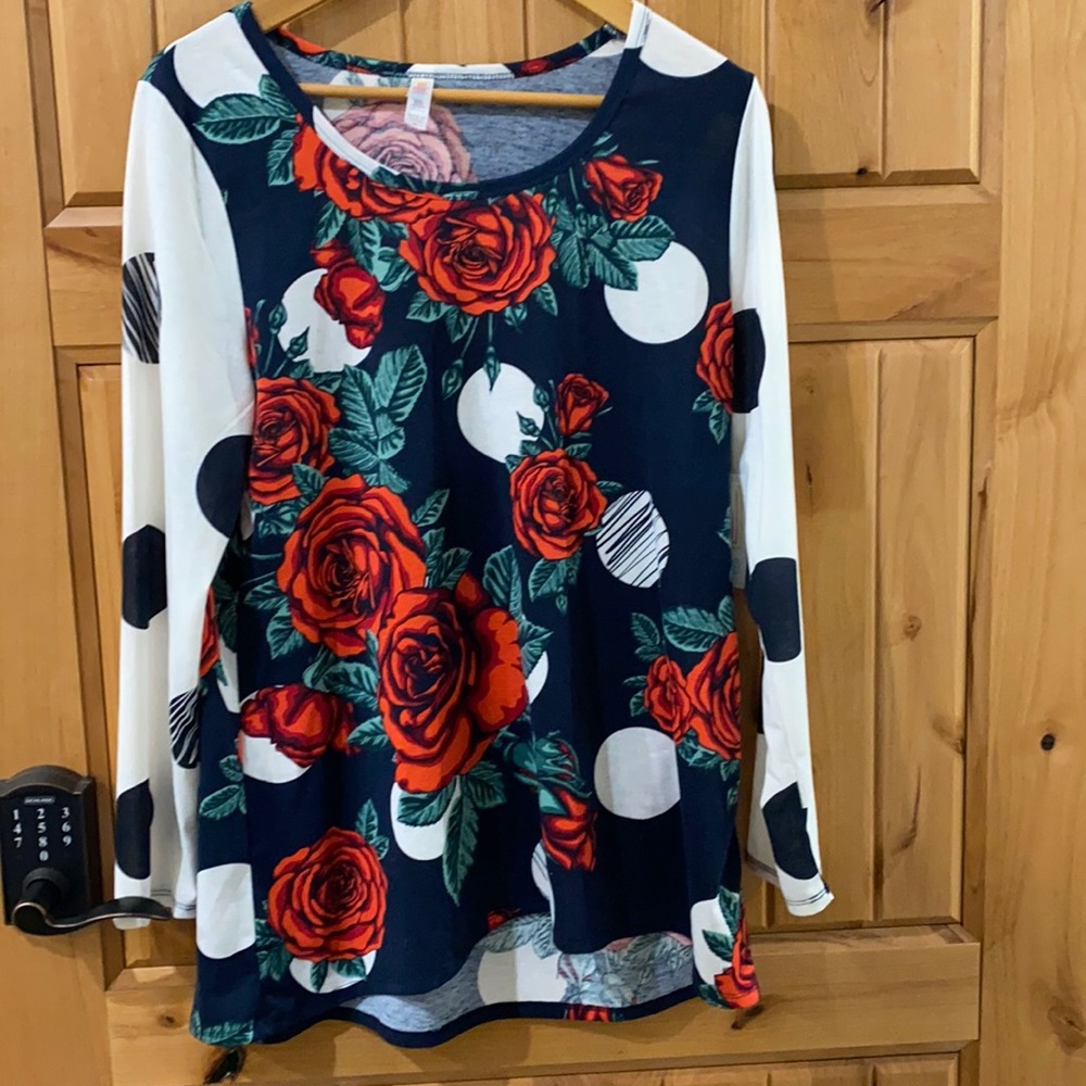 LuLaRoe Lynae Tunic/tshirt xl